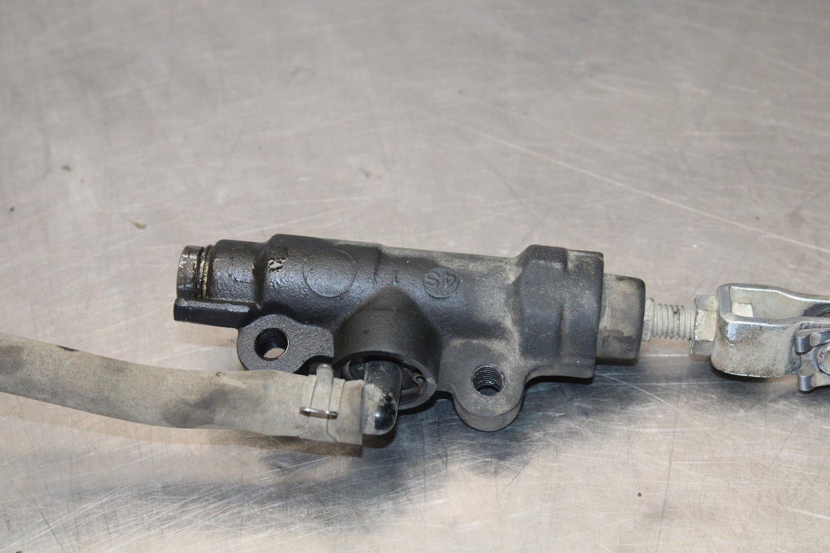 15 TRIUMPH TIGER 800 REAR BACK BRAKE MASTER CYLINDER W RESERVOIR BB873