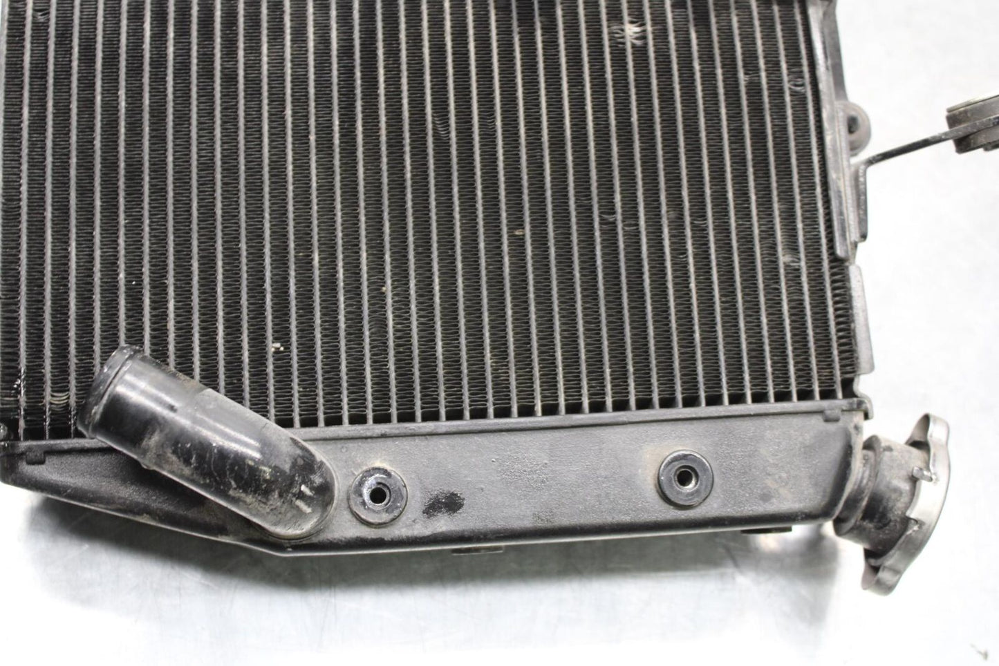 2006 Yamaha YZF R6 ENGINE RADIATOR MOTOR COOLER COOLING RADIATER BB560