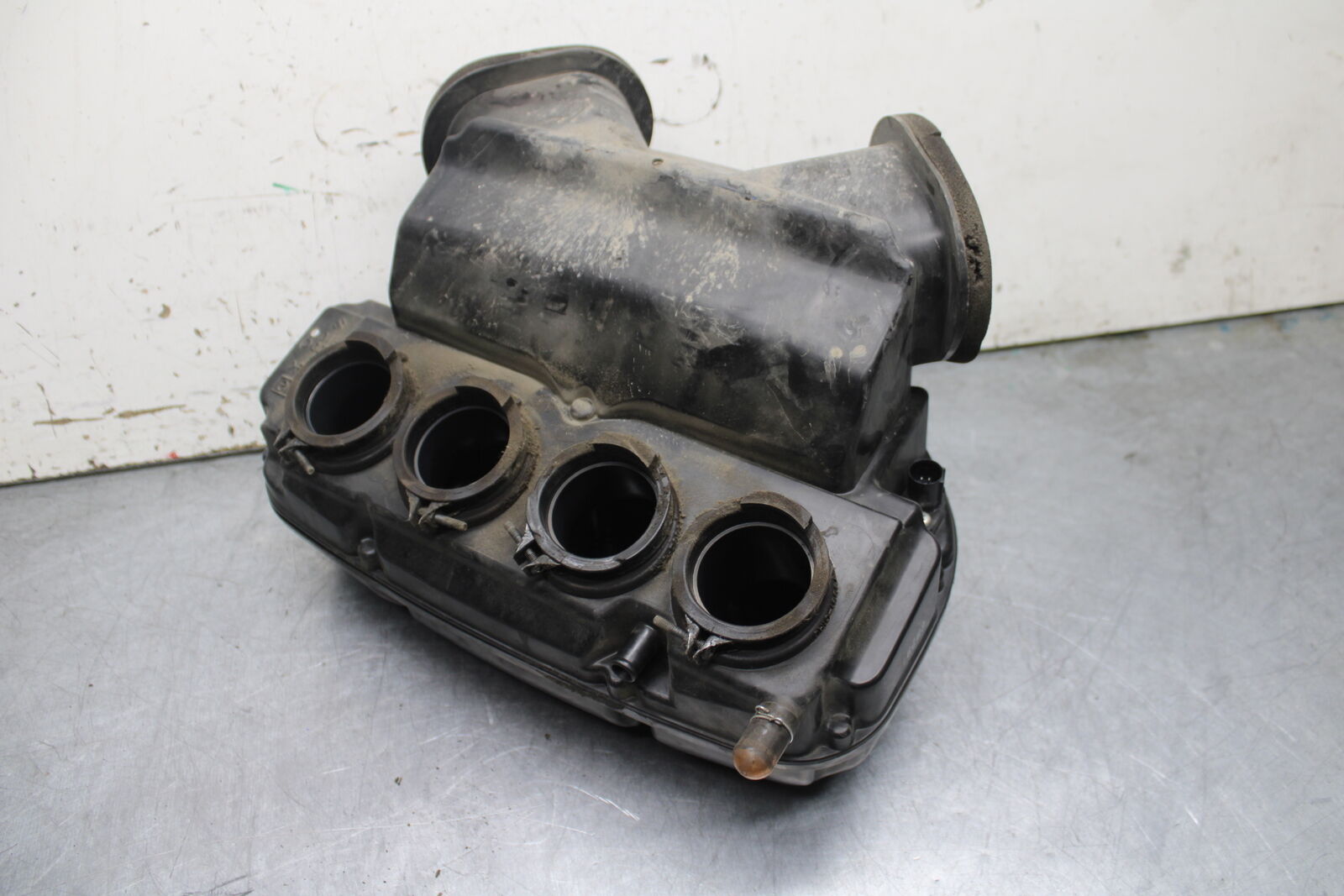 08-09 SUZUKI GSXR600 AIRBOX AIR INTAKE FILTER BOX BB728