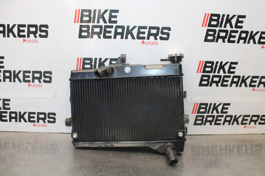 23-24 YAMAHA MT-07 ENGINE RADIATOR MOTOR COOLER COOLING RADIATER BB927