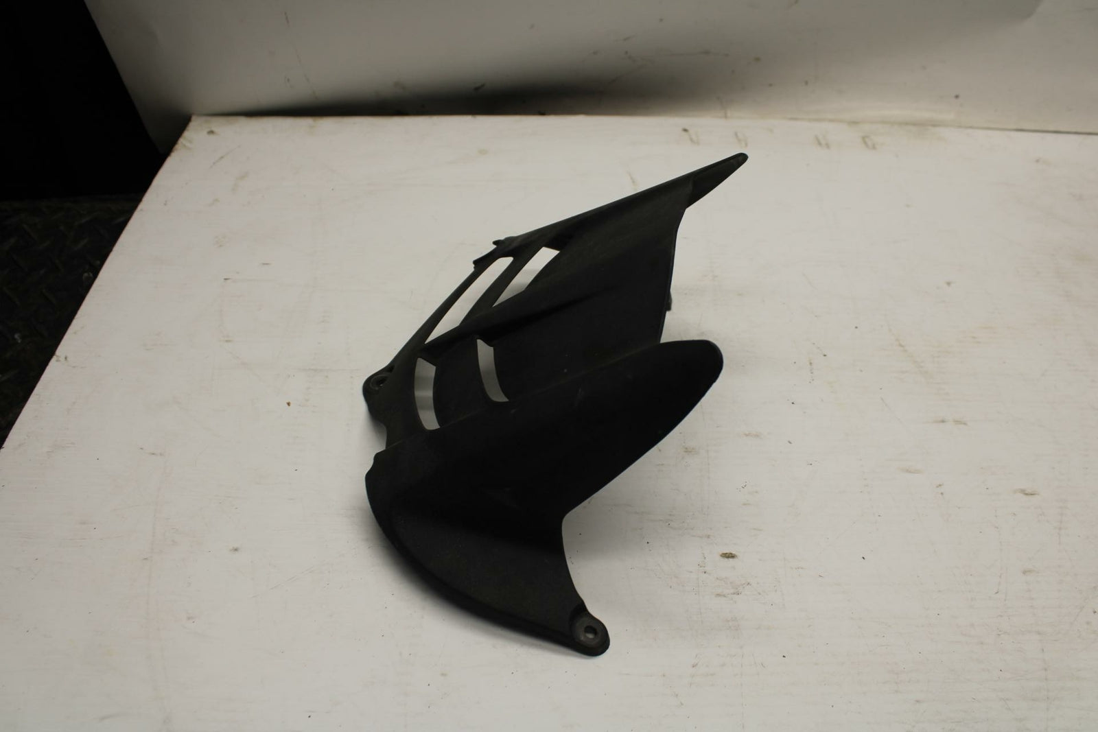 13-18 KAWASAKI NINJA ZX6R REAR BACK WHEEL TIRE HUGGER FENDER BB353