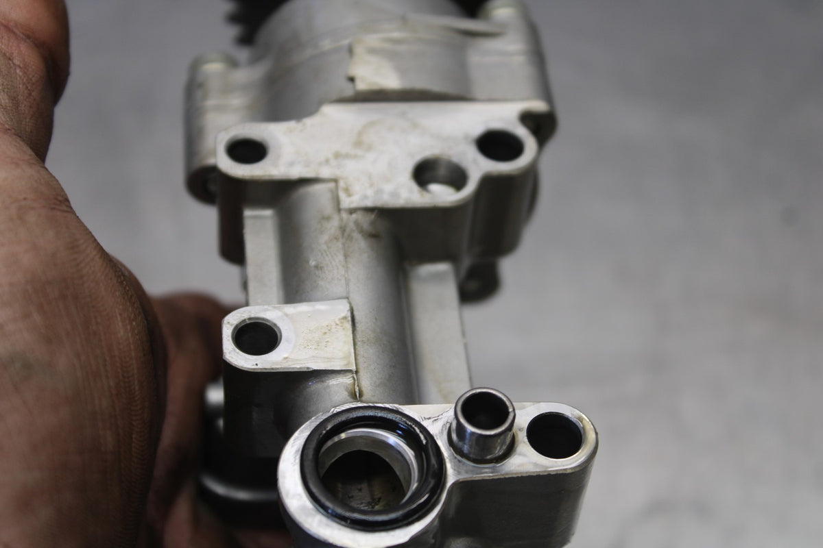 08-10 SUZUKI GSXR750 ENGINE MOTOR OIL PUMP BB854