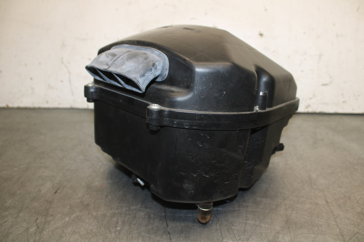 17-24 SUZUKI SV650 AIRBOX AIR INTAKE FILTER BOX BB706