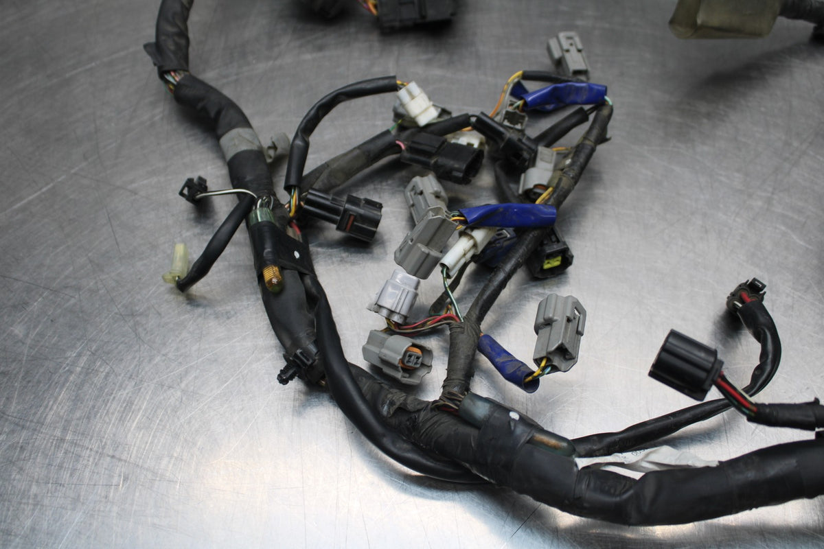 11-24 SUZUKI GSXR750 MAIN ENGINE WIRING HARNESS MOTOR WIRE LOOM BB810-B