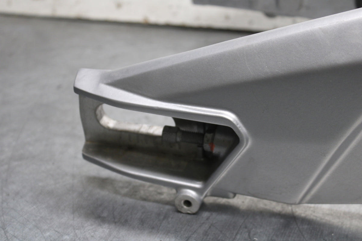21-24 APRILIA TUONO 660 FACTORY REAR SWINGARM BACK SUSPENSION SWING ARM BB733