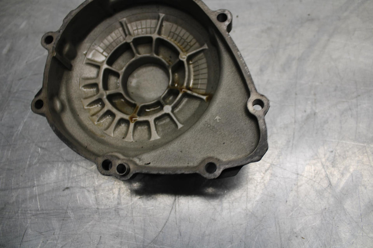 09-14 YAMAHA YZF R1 STATOR MAGNETO ALTERNATOR  COVER 14B-15411-00-00 BB471