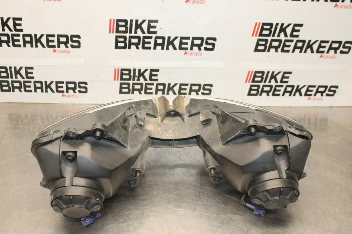 03-04 YAMAHA YZF R6 FRONT HEADLIGHT HEAD LIGHT LAMP BB890