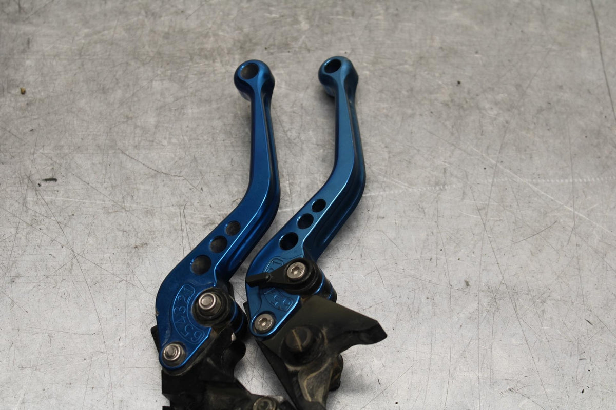 2001 Suzuki GSXR600 AFTERMARKET LEFT RIGHT CLUTCH BRAKE LEVERS BB59