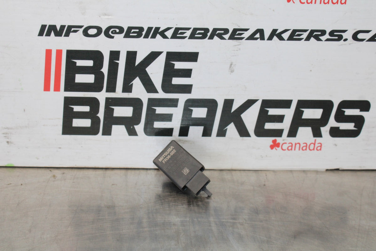 24-25 KAWASAKI ELIMINATOR 450 TURN SIGNAL BLINKER RELAY FLASHER SWITCH BB869