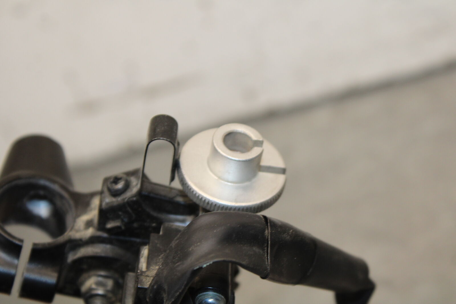 22-24 YAMAHA XSR900 CLUTCH PERCH MOUNT WITH LEVER BB683