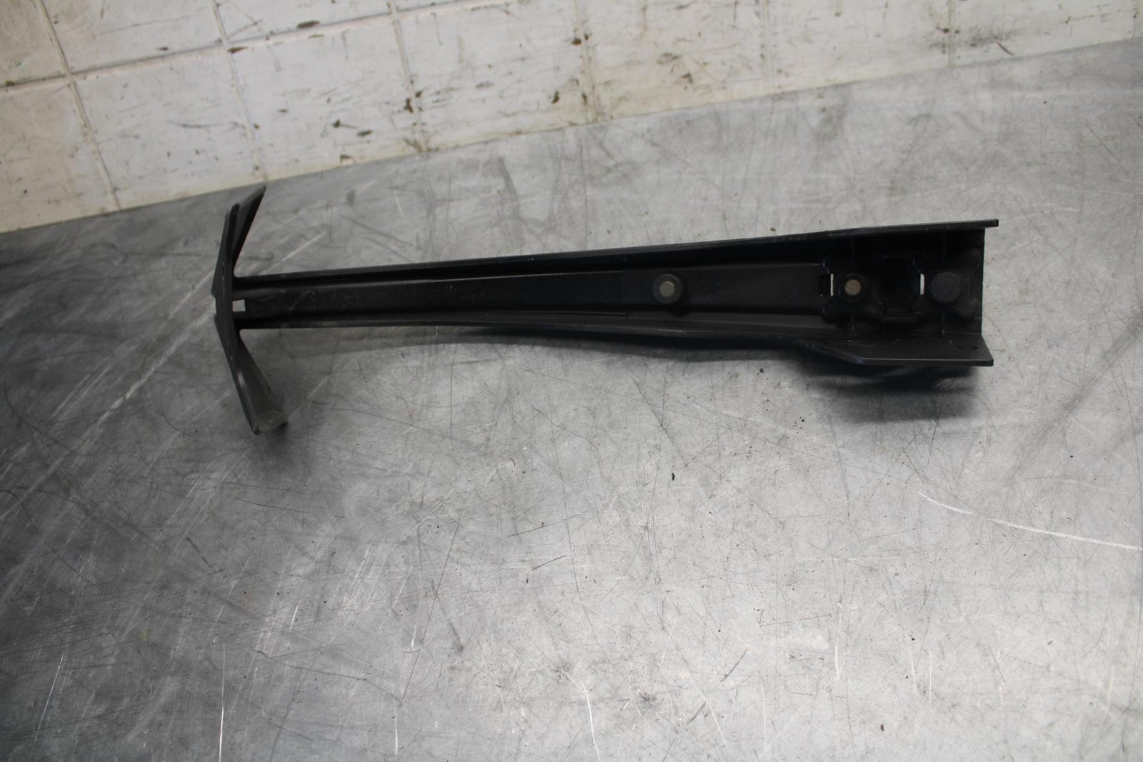 22 KTM 890 ADVENTURE   HEADLIGHT HEAD LIGHT LAMP TRIM  BB514