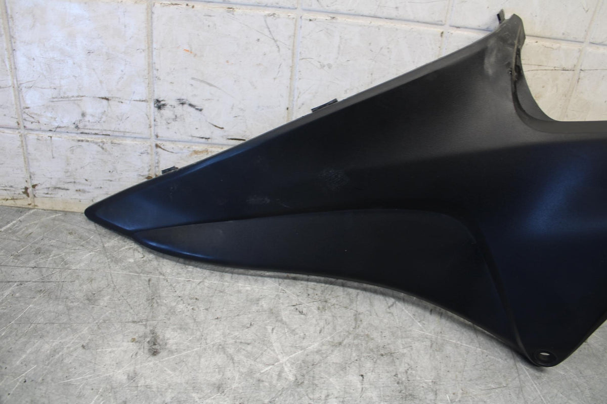 2007 Honda CBR600RR LEFT FRONT SIDE SEAT SADDLE PANEL TRIM COWL FAIRING BB536