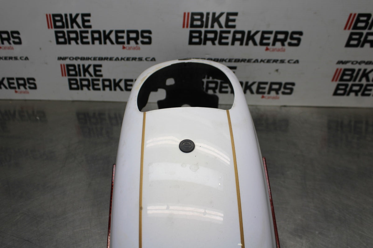 07 HARLEY-DAVIDSON SPORTSTER 1200 CUSTOM XL1200C REAR BACK FENDER  BB833