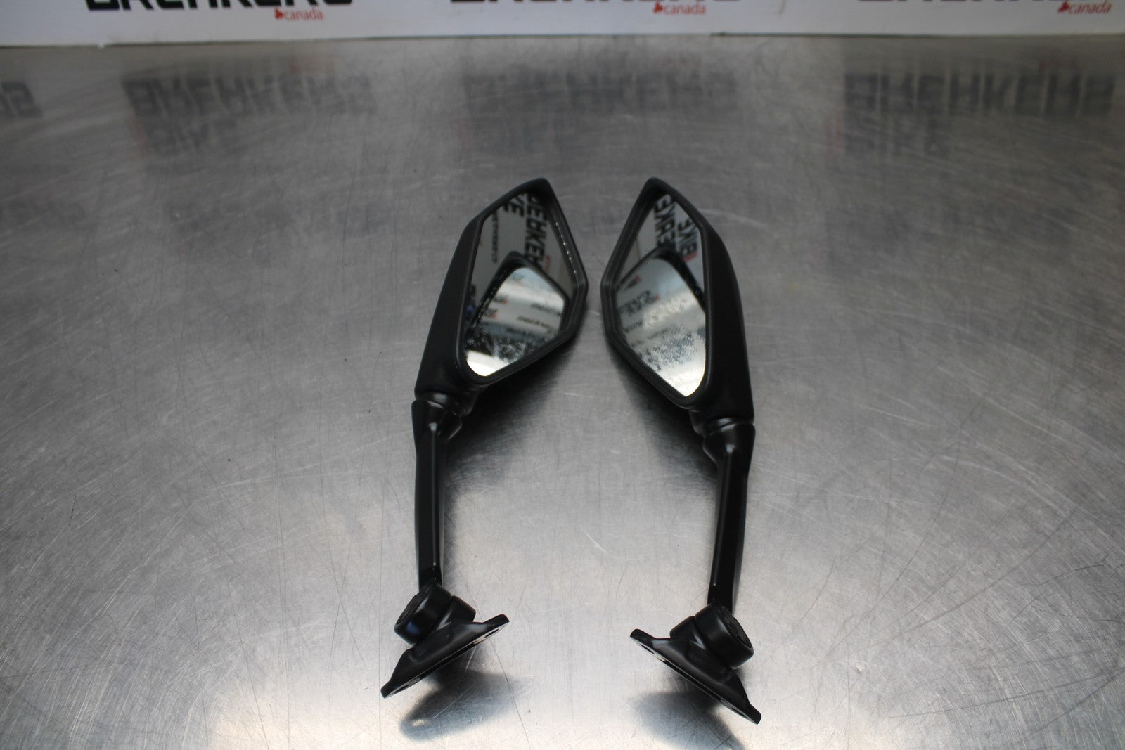 24-25 KAWASAKI NINJA ZX4R REAR VIEW MIRROR SET PAIR MIRRORS BB610