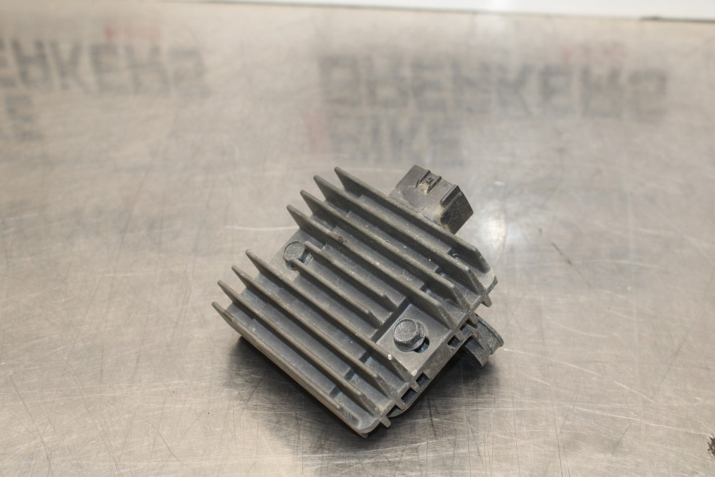 09-10 KAWASAKI ER-6N RECTIFIER VOLTAGE REGULATOR BB205