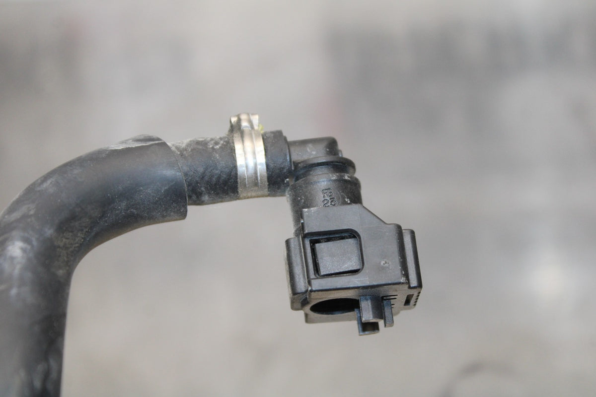 22-25 YAMAHA YZF R7 FUEL HOSE GAS LINE TUBE PIPE BB182