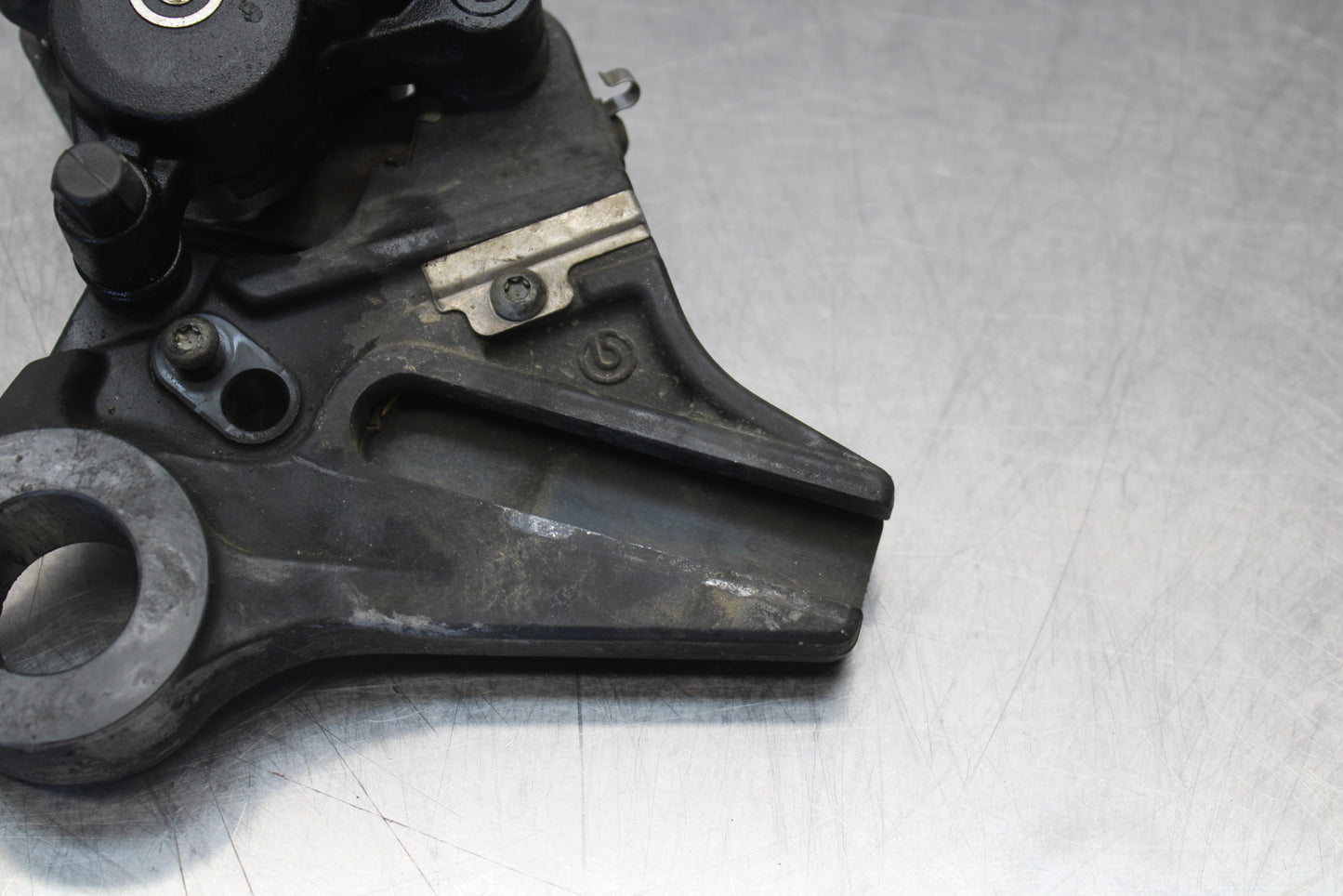 10-11 BMW S1000RR REAR BACK BRAKE CALIPER W MOUNT BRACKET BB168