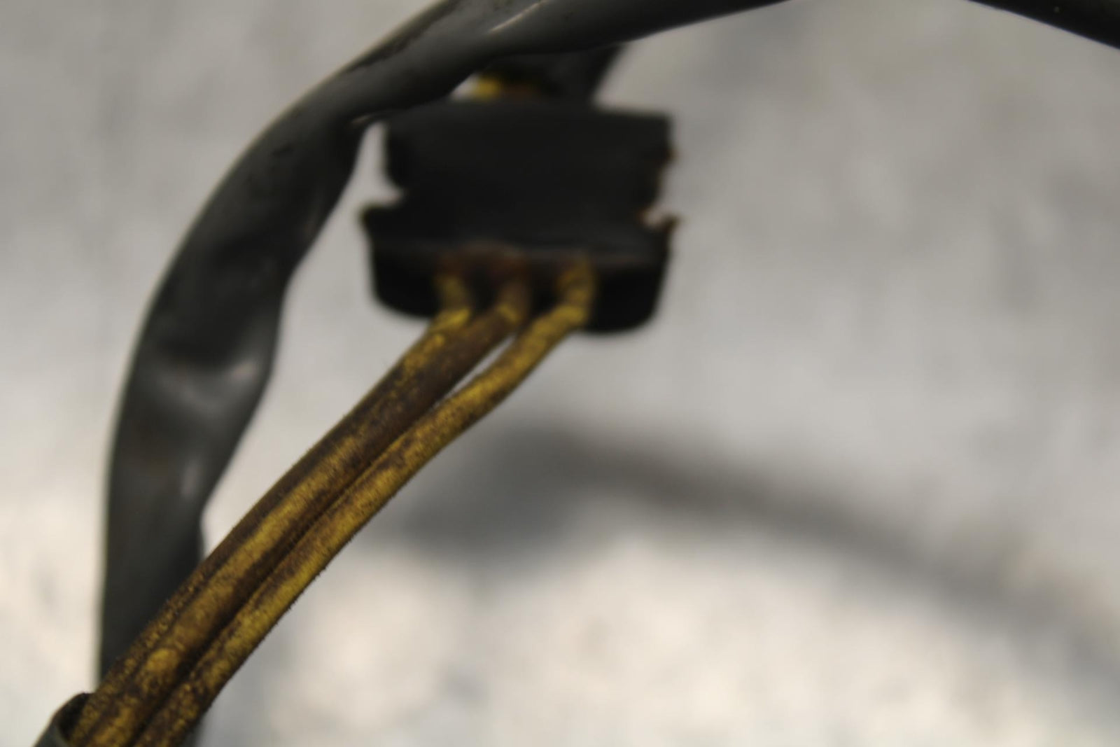 2009 Kawasaki Ninja EX250J STATOR GENERATOR ALTERNATOR MAGNETO 21003-0074 BB87