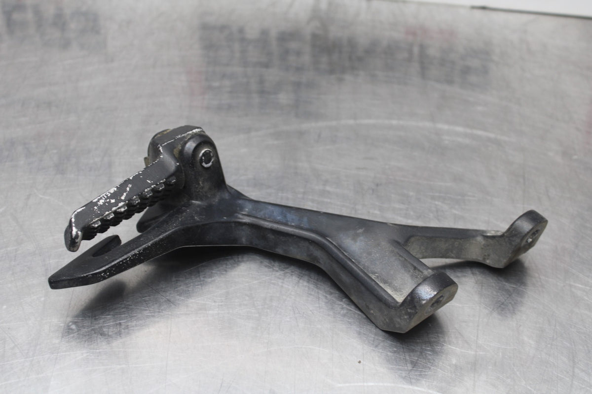 18-23 KAWASAKI NINJA 400 EX400 ABS LEFT REAR BACK PASSENGER PEG BB795