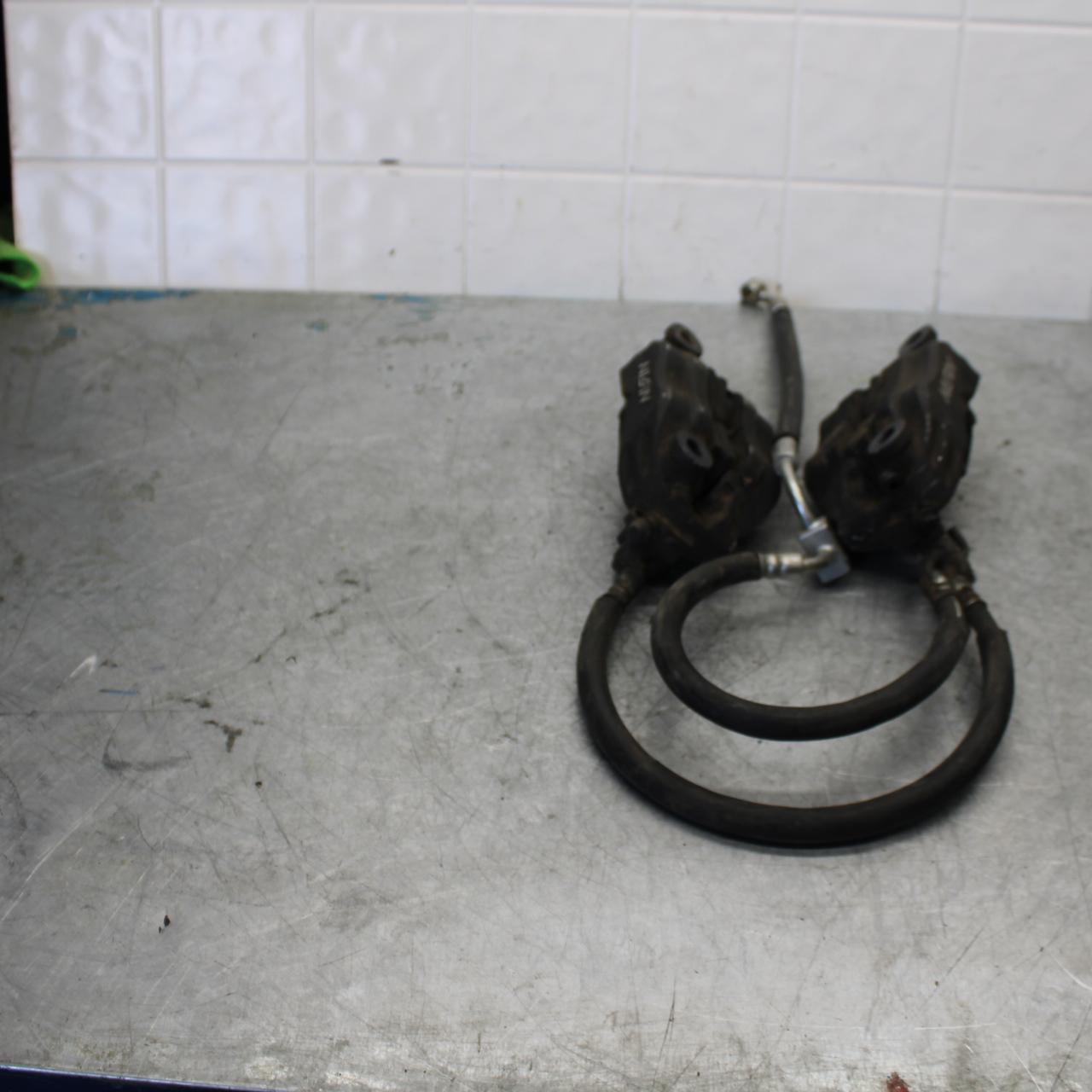 06-07 KAWASAKI NINJA ZX14R RIGHT LEFT FRONT BRAKE CALIPER SET PAIR CALIPERS bb43