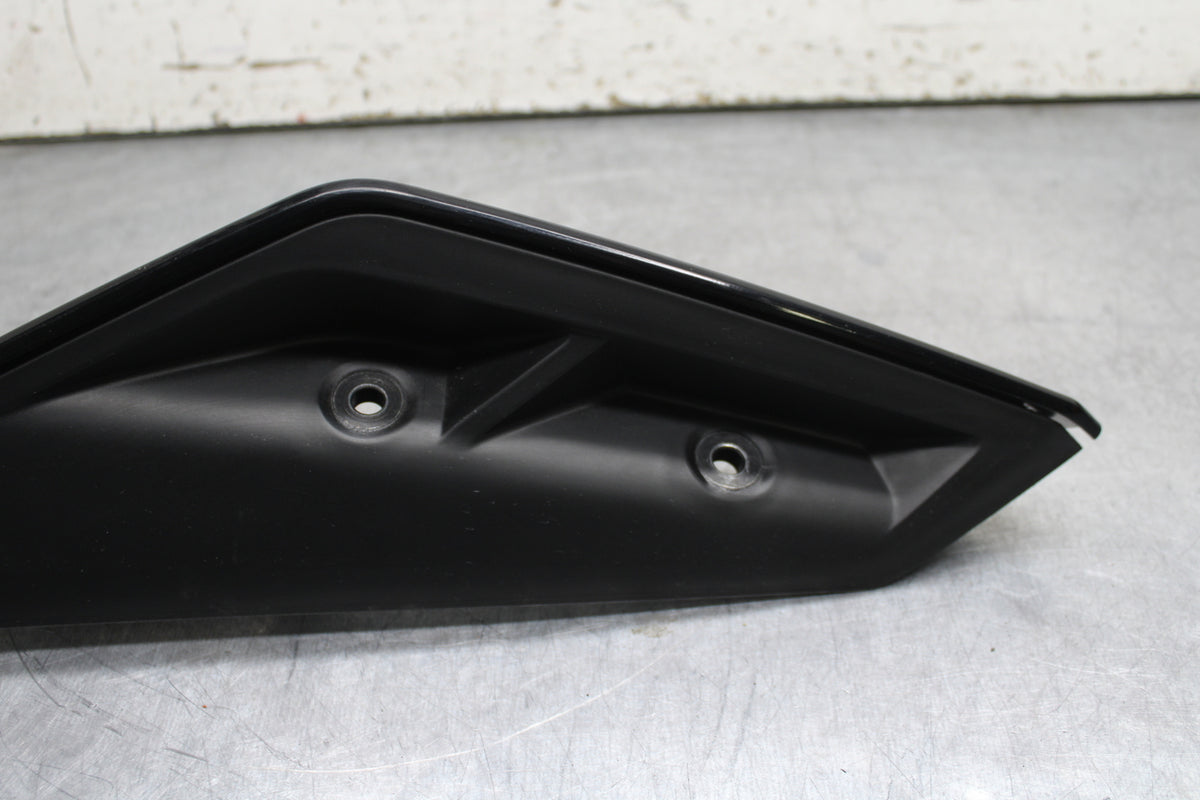 17-24 KTM 390 DUKE LEFT REAR BACK TAIL FAIRING COWL SHROUD BB734
