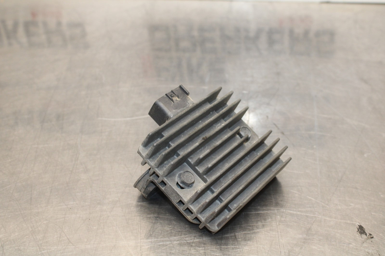 09-10 KAWASAKI ER-6N RECTIFIER VOLTAGE REGULATOR BB205