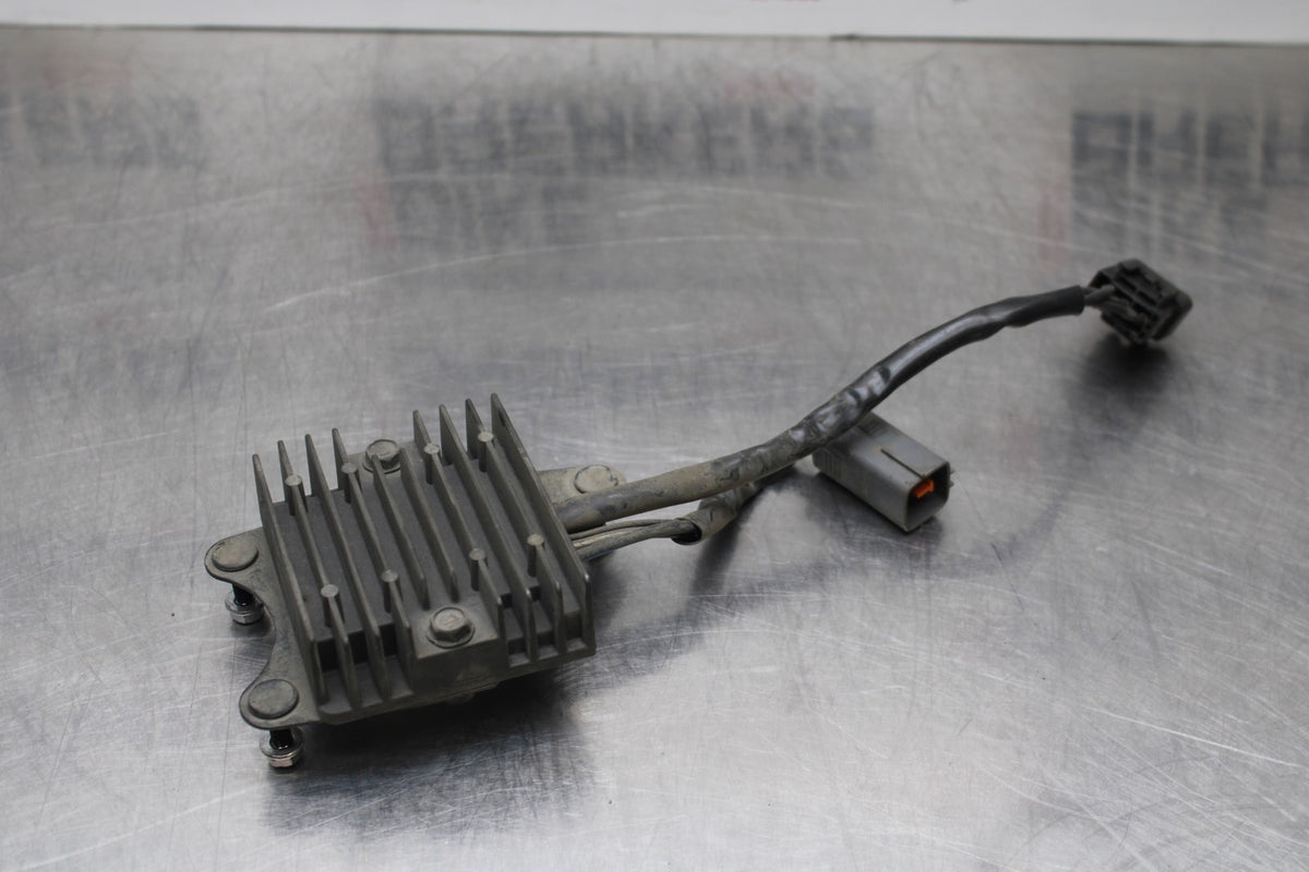 07-08 KAWASAKI NINJA ZX6R RECTIFIER VOLTAGE REGULATOR BB199