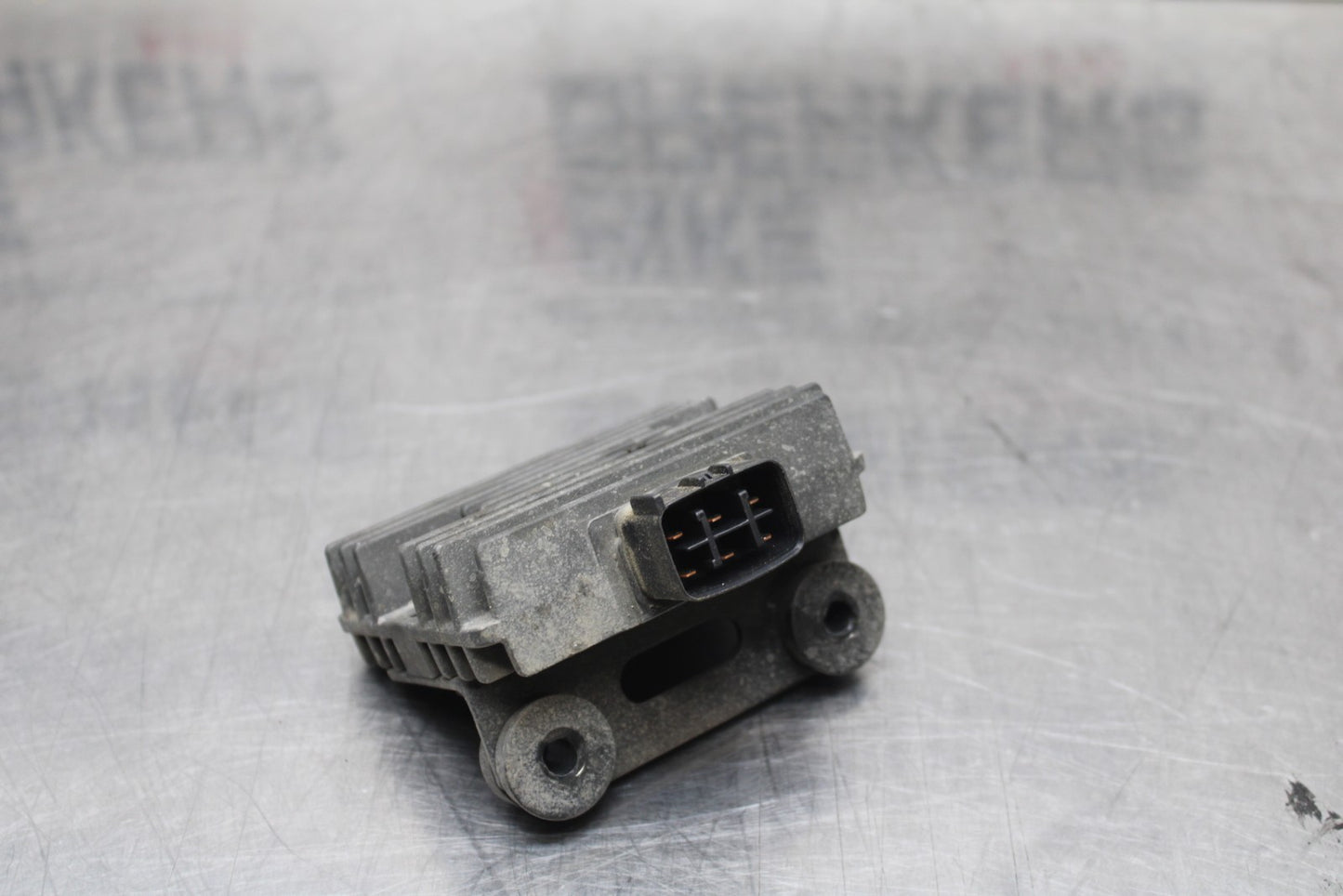 09-10 KAWASAKI ER-6N RECTIFIER VOLTAGE REGULATOR BB205