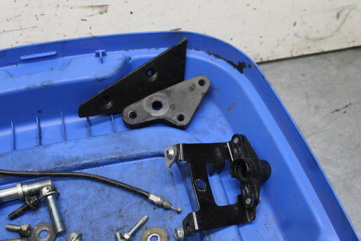 14-15 KAWASAKI NINJA 650 EX650F ABS MOUNTING BOLTS HARDWARE MOTOR SCREWS BB741