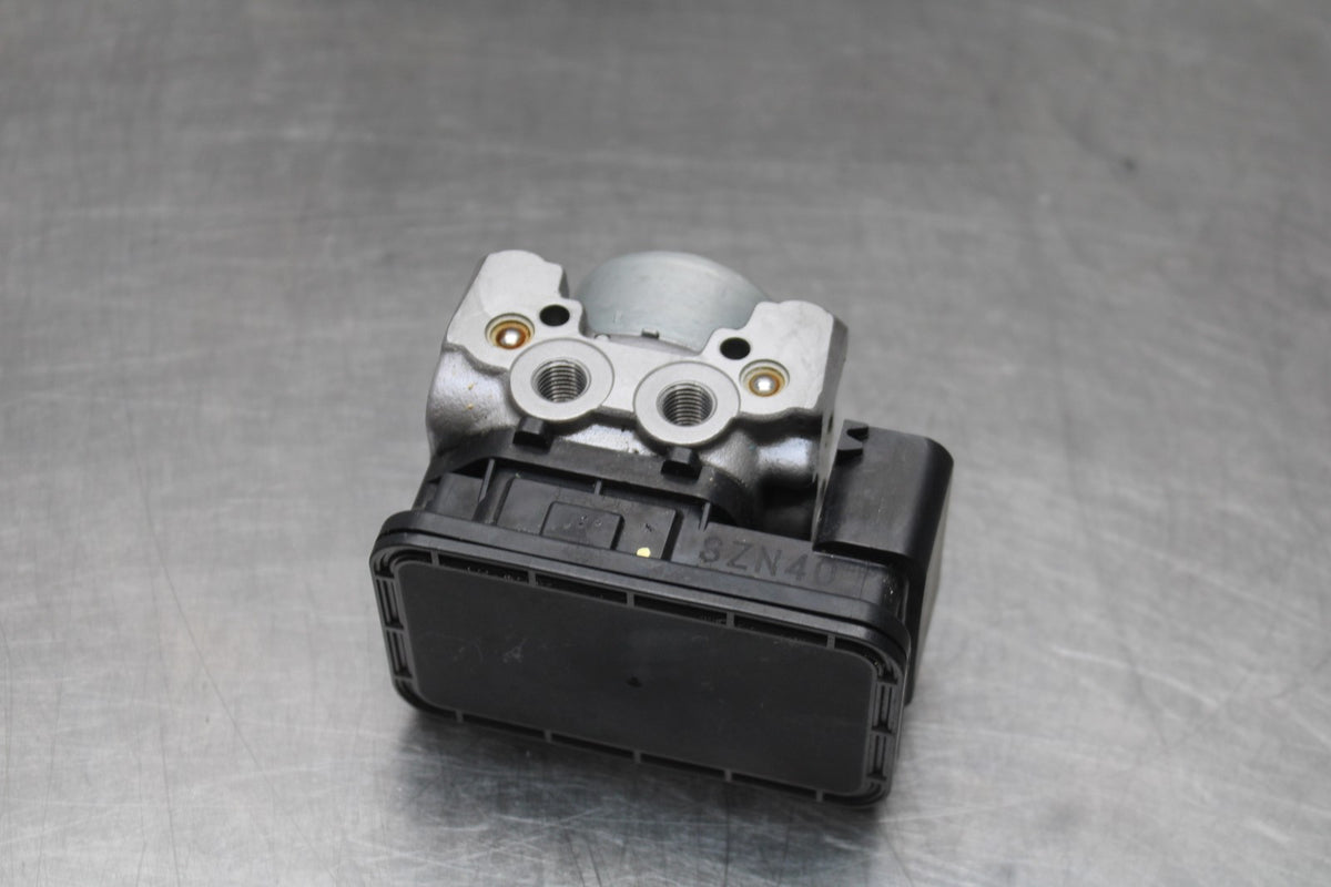 18 SUZUKI GSXR1000 ABS PUMP UNIT MODULE BB642