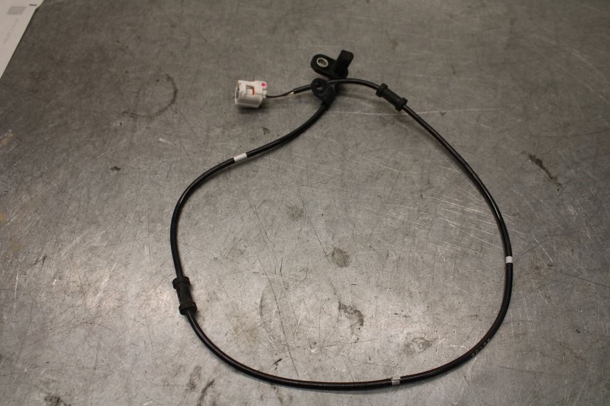 22-24 YAMAHA XSR900 FRONT ABS BRAKE SENSOR BB683