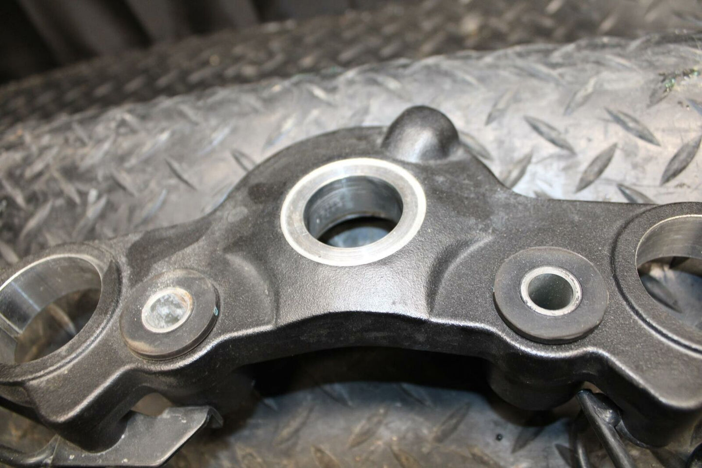 12-17 KAWASAKI NINJA 650 FORKS UPPER TRIPLE TREE CLAMP 44039-0121-18R BB211