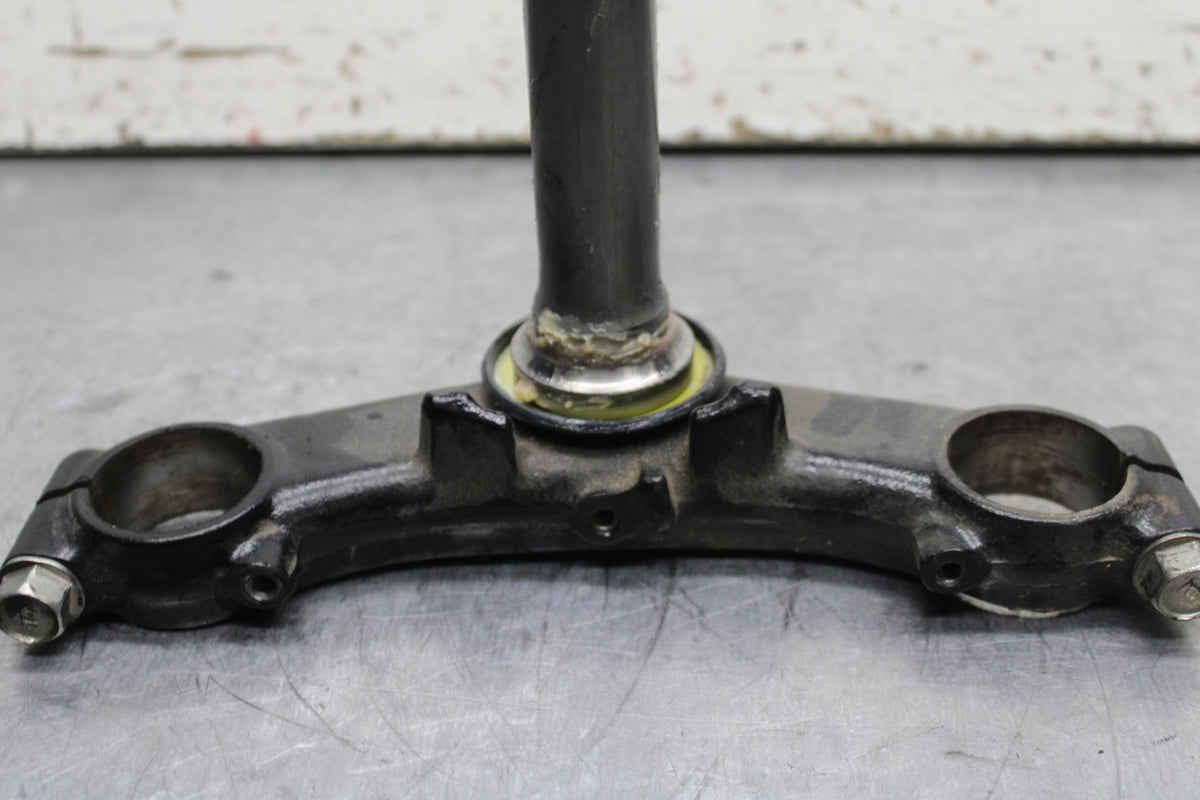 15-16 HONDA CB300F FRONT FORKS CLAMP LOWER TRIPLE TREE STEM BB740