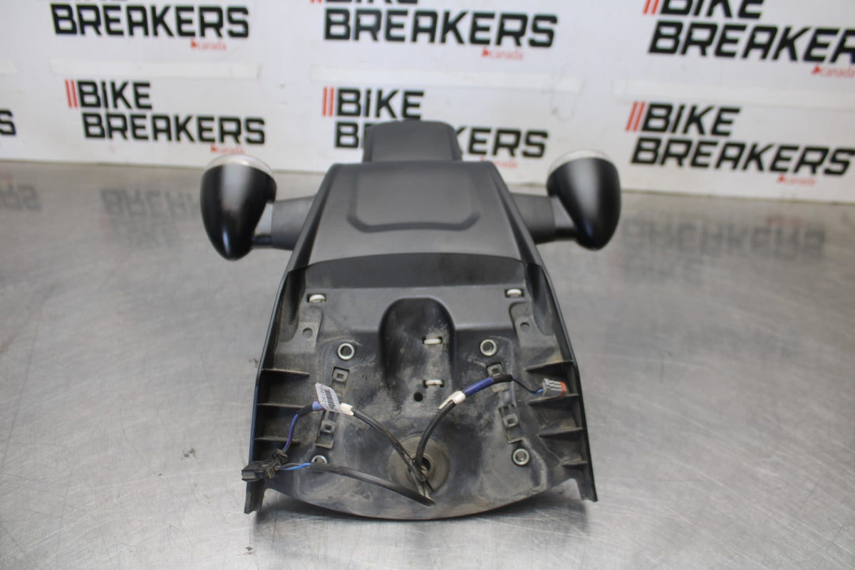 22 HARLEY-DAVIDSON PAN AMERICA 1250 REAR BACK FENDER MUD GUARD & LIGHTS BB910