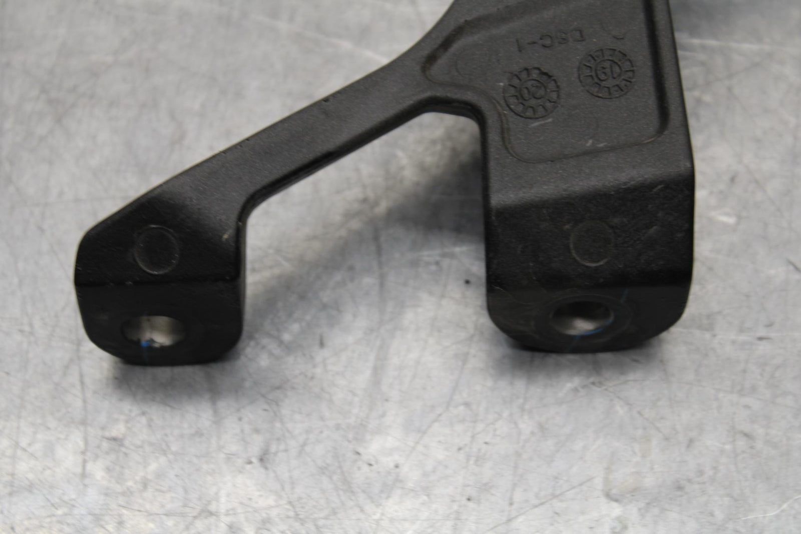 19-22 KAWASAKI Z400 LEFT REAR BACK PASSENGER PEG BB586