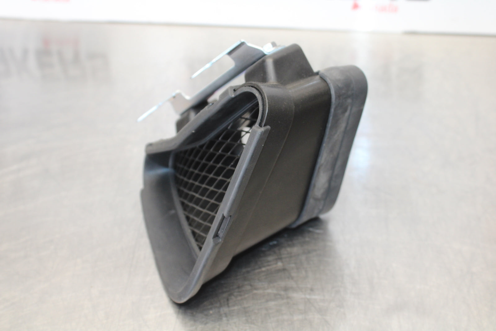 23-24 KAWASAKI NINJA ZX14R NEW!! RAM AIR INTAKE TUBE DUCT BB169