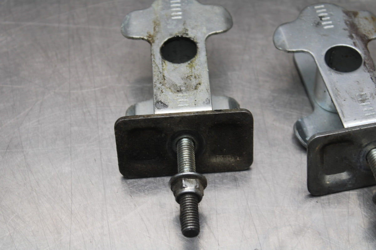 15 SUZUKI GW250F SWINGARM CHAIN TENSIONER ADJUSTMENT BRACKETS  BB789