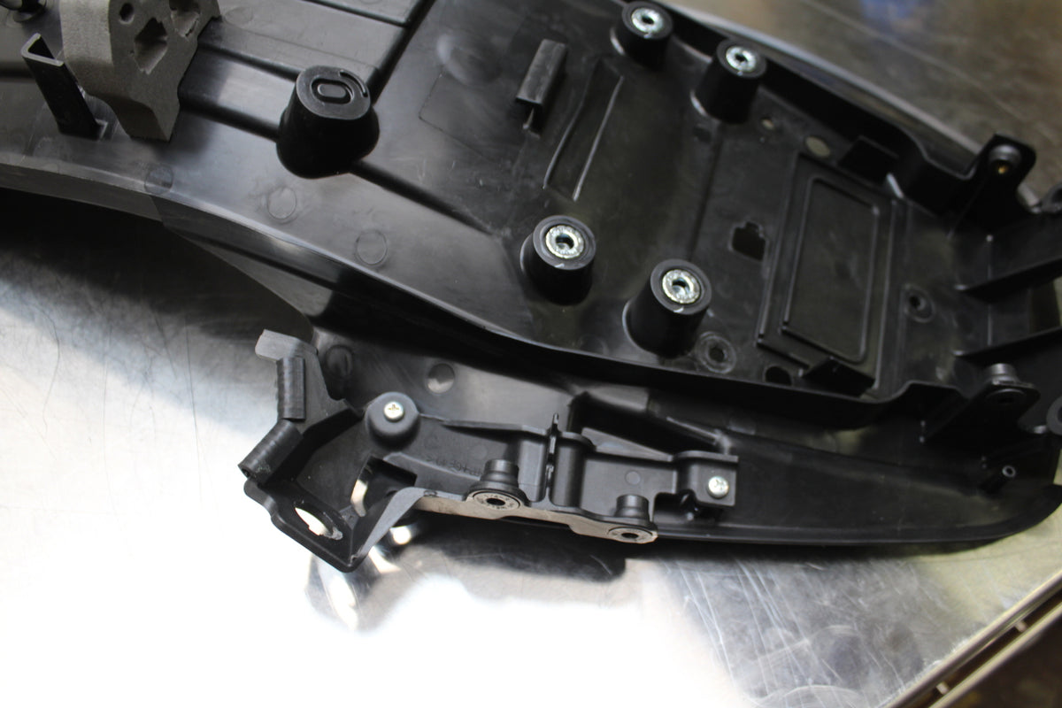23-24 KAWASAKI NINJA ZX14R NEW!! REAR BACK TAIL UNDERTAIL FAIRING FENDER BB141