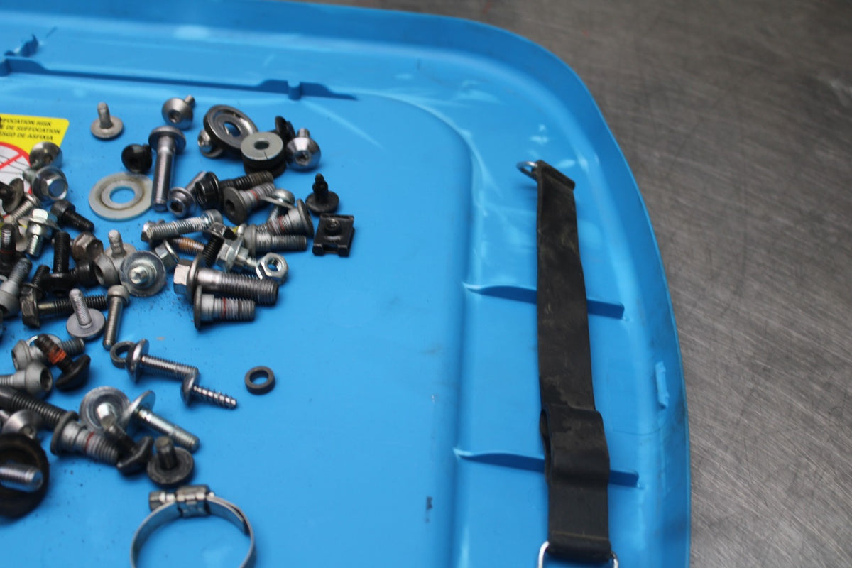 23-24 YAMAHA MT-07 MOUNTING BOLTS HARDWARE SCREWS BB927