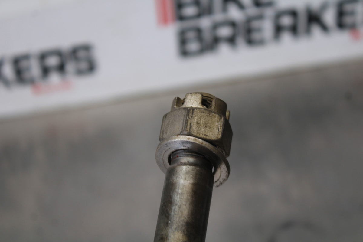 09 KAWASAKI CONCOURS 14 ZG1400B REAR AXLE BACK WHEEL RIM PIVOT BOLT AXEL BB875