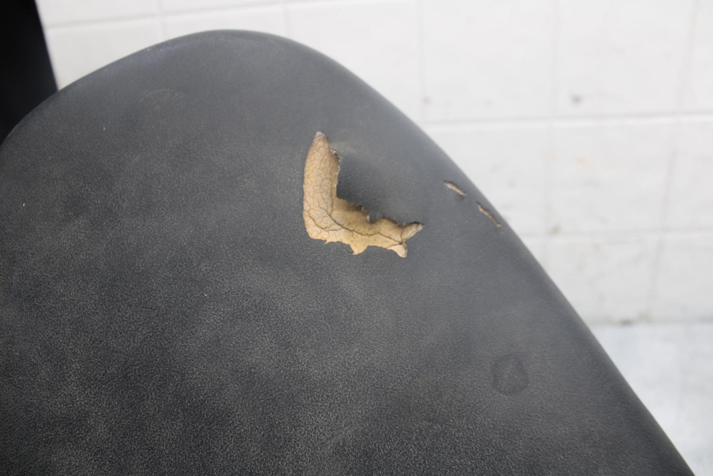 97-98 SUZUKI GSXR 600 SRAD REAR PASSENGER TANDEM SEAT PAD SADDLE PILLION BB455
