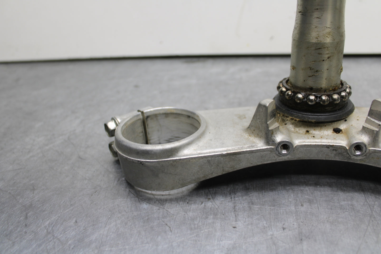 00-05 KAWASAKI NINJA ZX12R FRONT FORKS CLAMP LOWER TRIPLE TREE STEM BB121