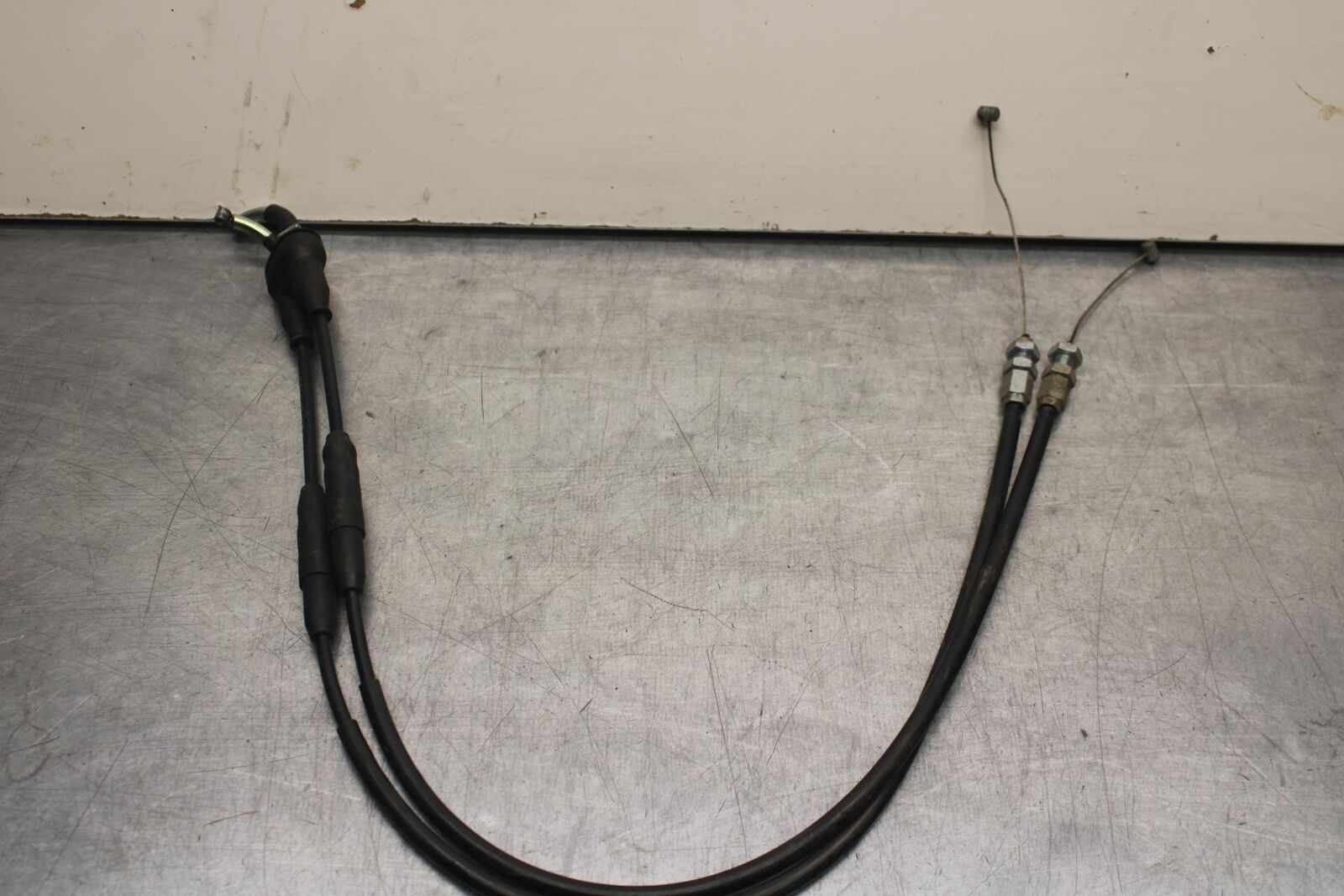 2003 Suzuki SV1000S THROTTLE CABLES LINES BB85