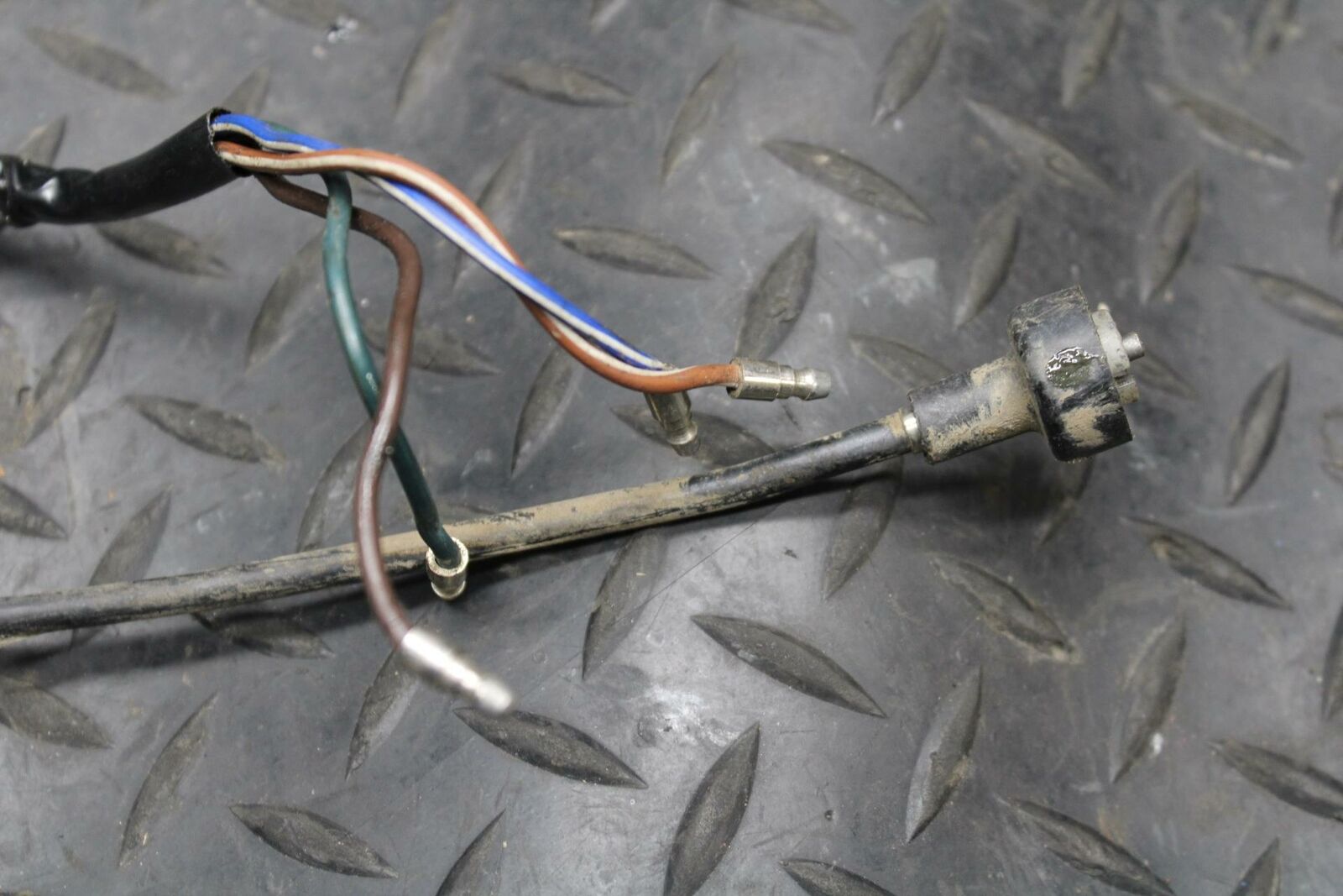 71 YAMAHA L5 SWITCH RIGHT PARTS BB230