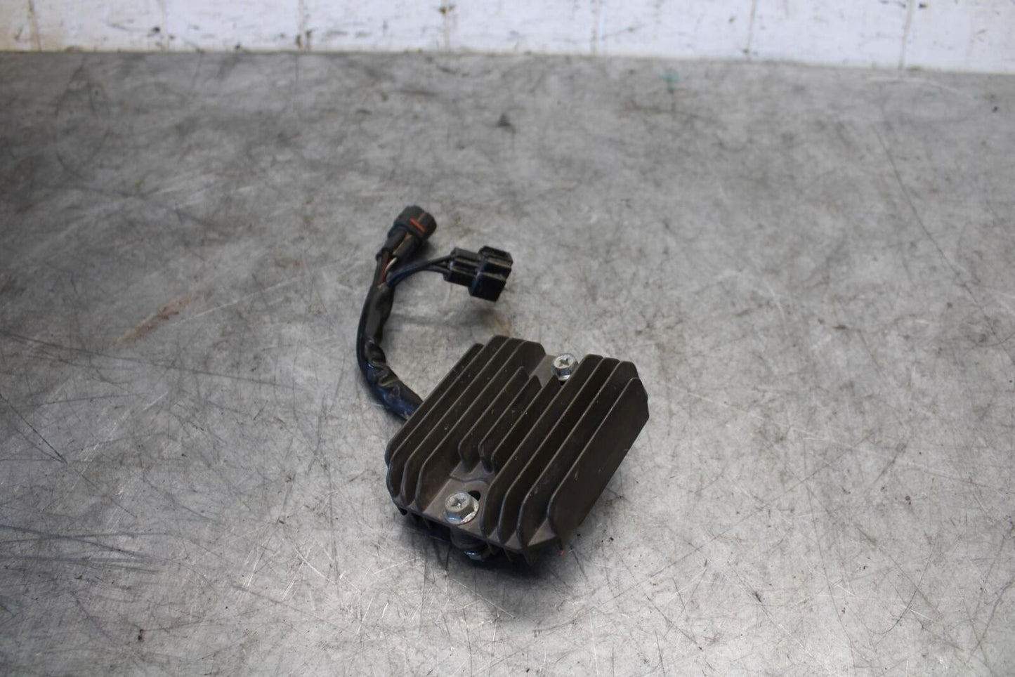 06-07 SUZUKI GSXR600 RECTIFIER VOLTAGE REGULATOR 32800-21H00 BB543#C