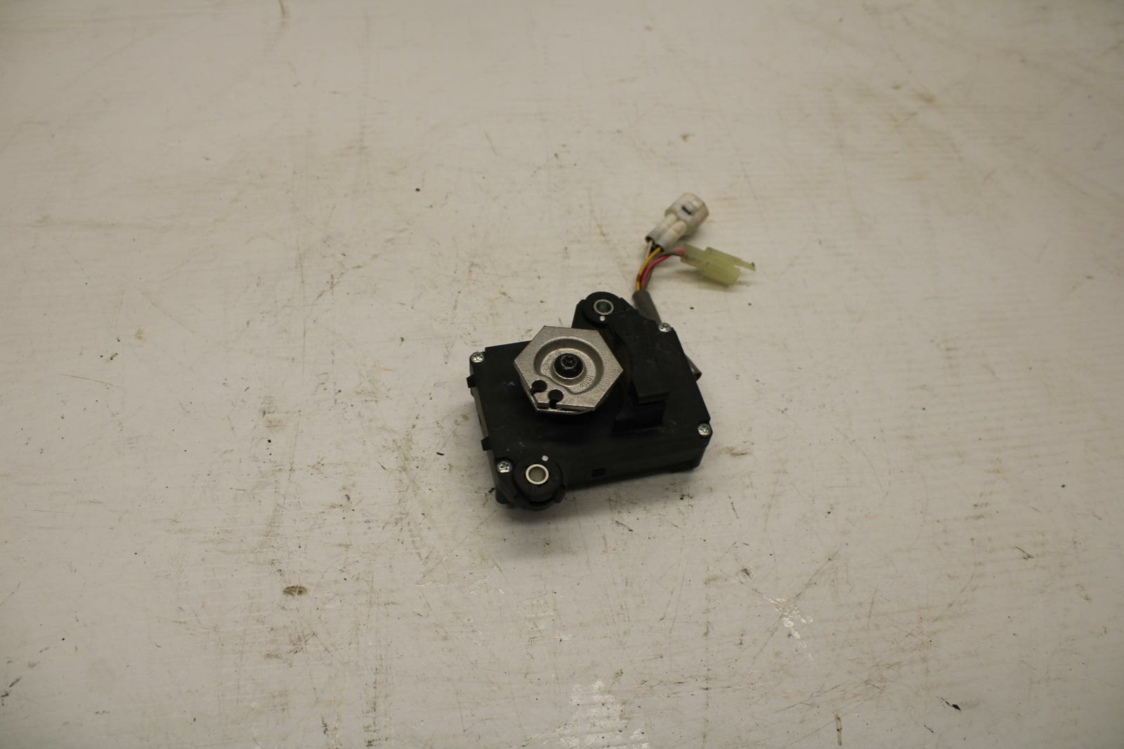 13-18 KAWASAKI NINJA ZX6R EXHAUST VALVE SERVO MOTOR BB353