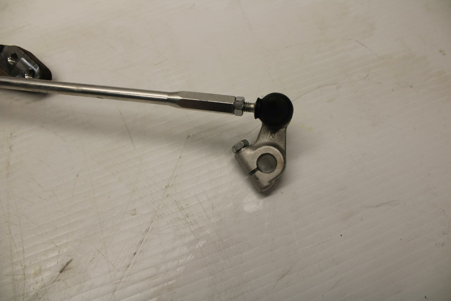 11-21 SUZUKI GSXR600 SHIFTER LINKAGE SHIFT  PEDAL 25520-01H00 25525-01H00 BB260