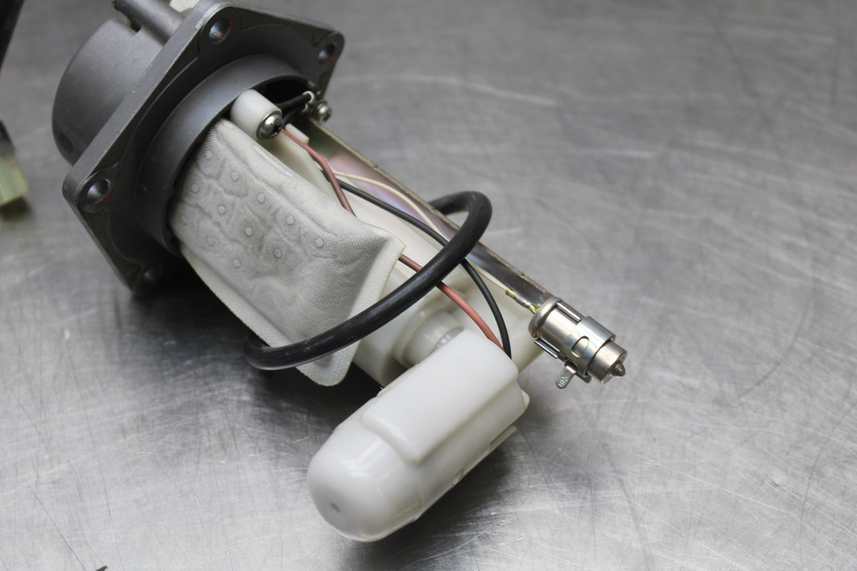 06 KAWASAKI NINJA 650 EX650 FUEL PUMP GAS PETROL SENDER UNIT BB823