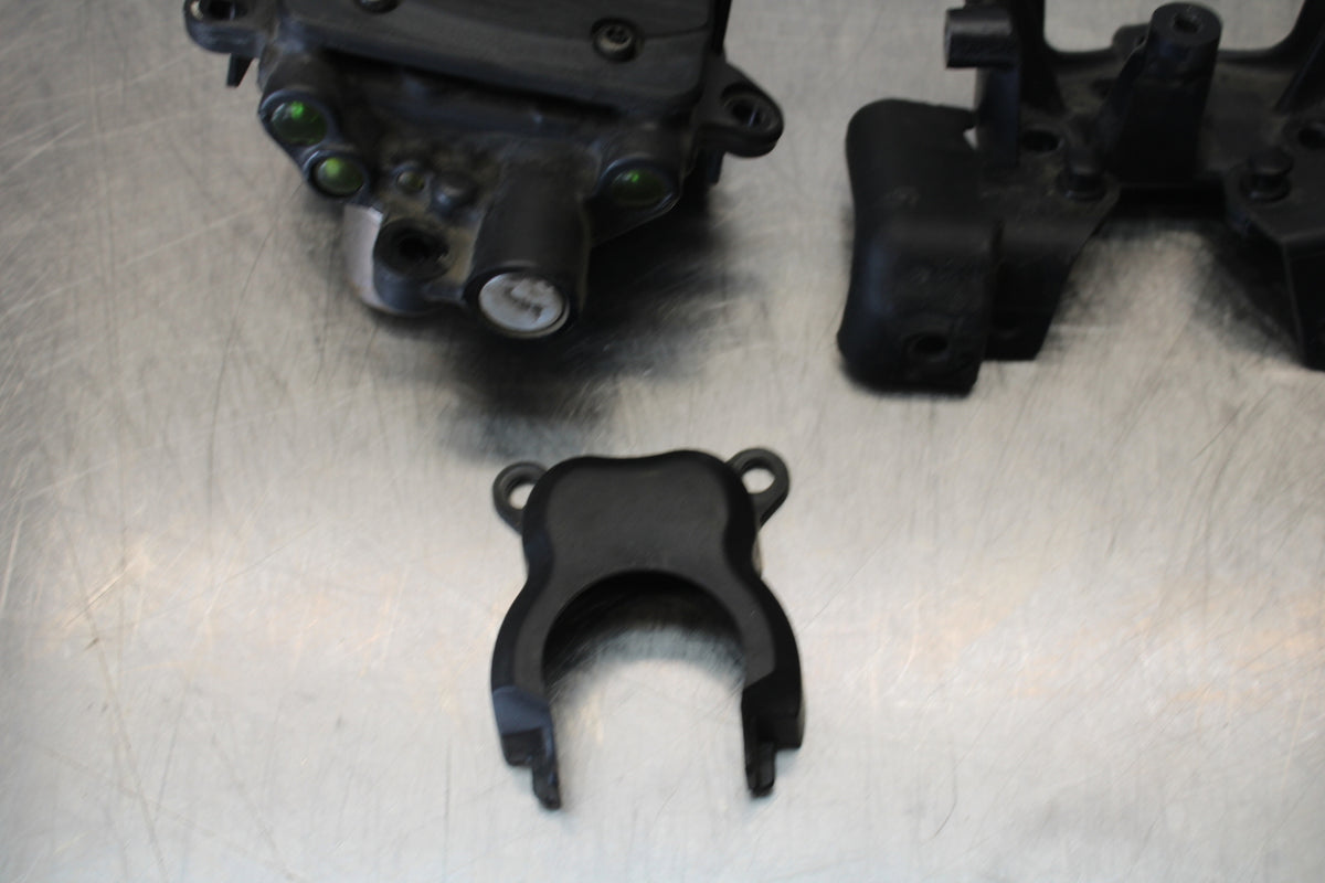 06-07 HONDA CBR1000RR STEERING DAMPER STABILIZER BB166