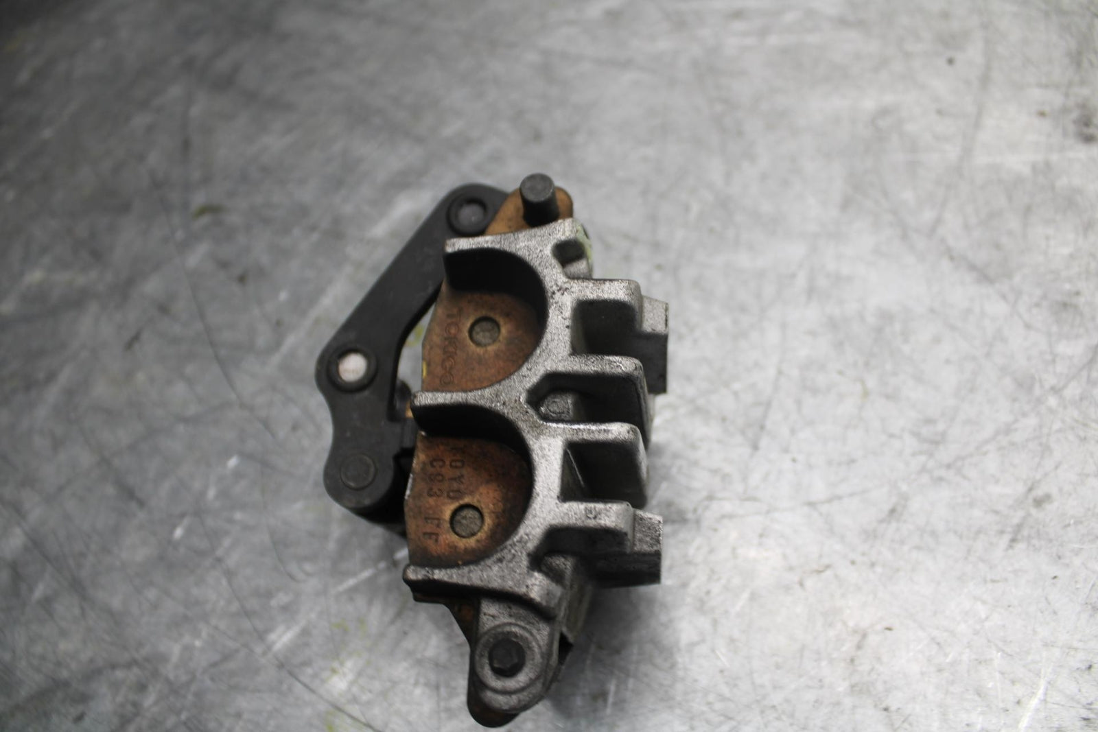 2007 Suzuki Boulevard M50 FRONT BRAKE CALIPER BB537